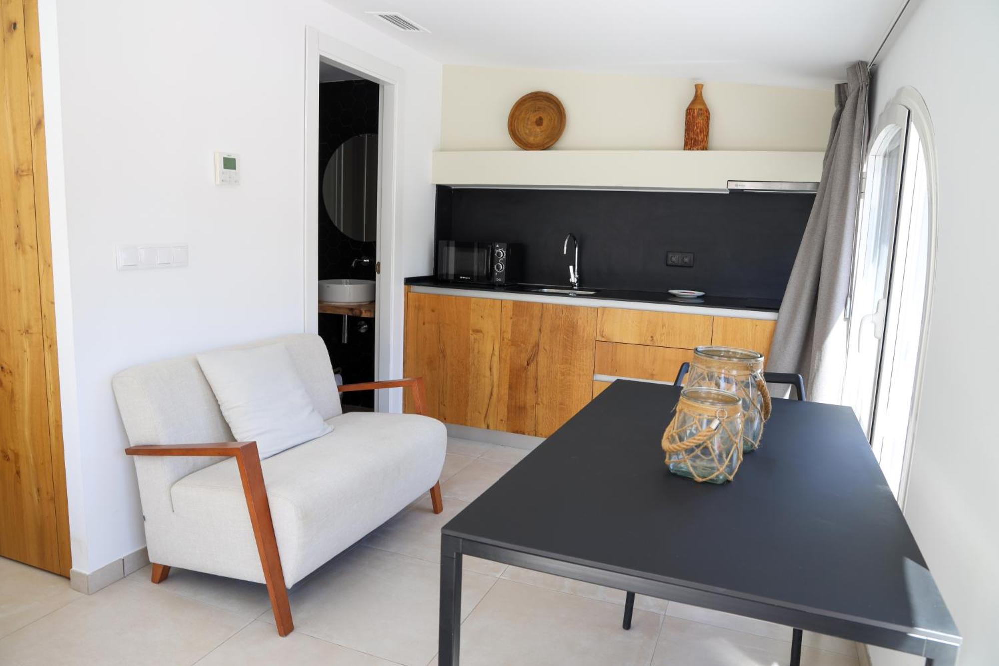 Cala Vadella Beachwalk Suites Szoba fotó