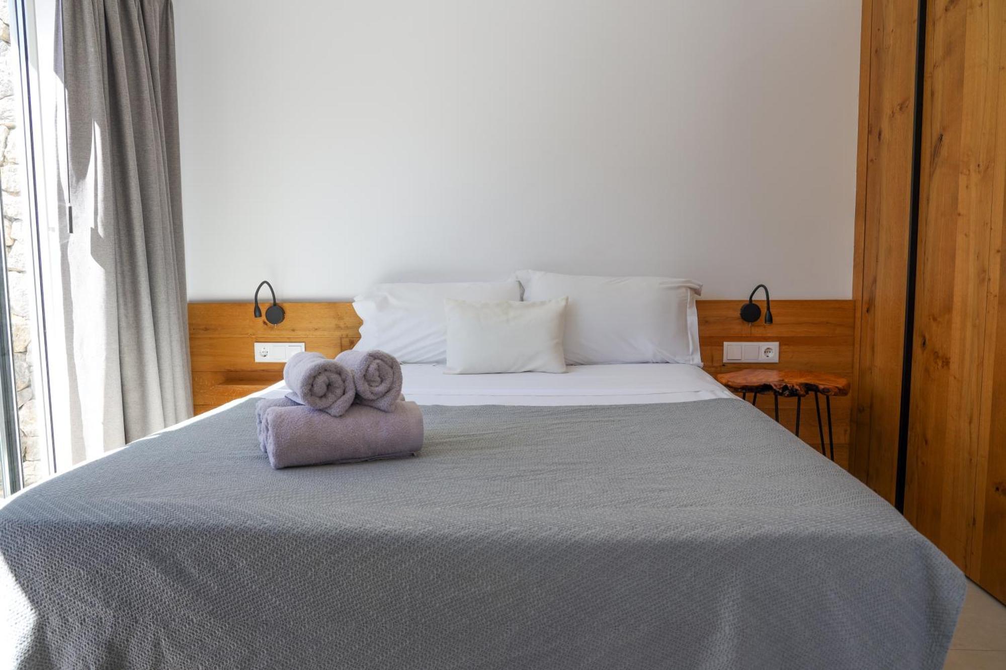 Cala Vadella Beachwalk Suites Szoba fotó